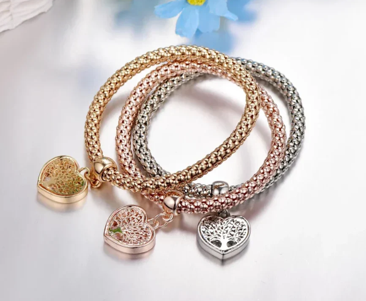 Elegante set de pulsera con corazon